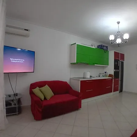 Limon Apartment Sarande